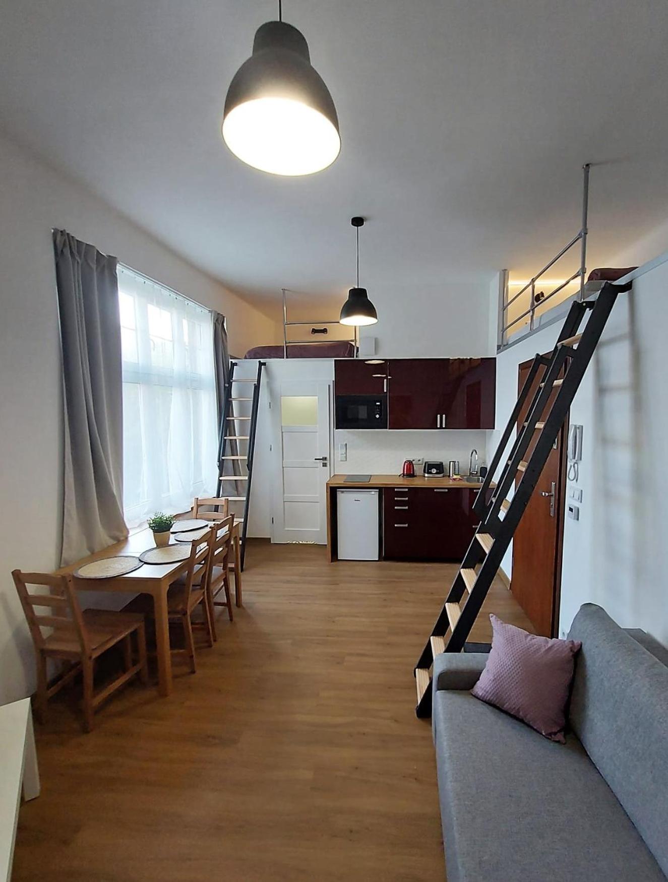 Old Town Stage Apartment One Krakow Ngoại thất bức ảnh